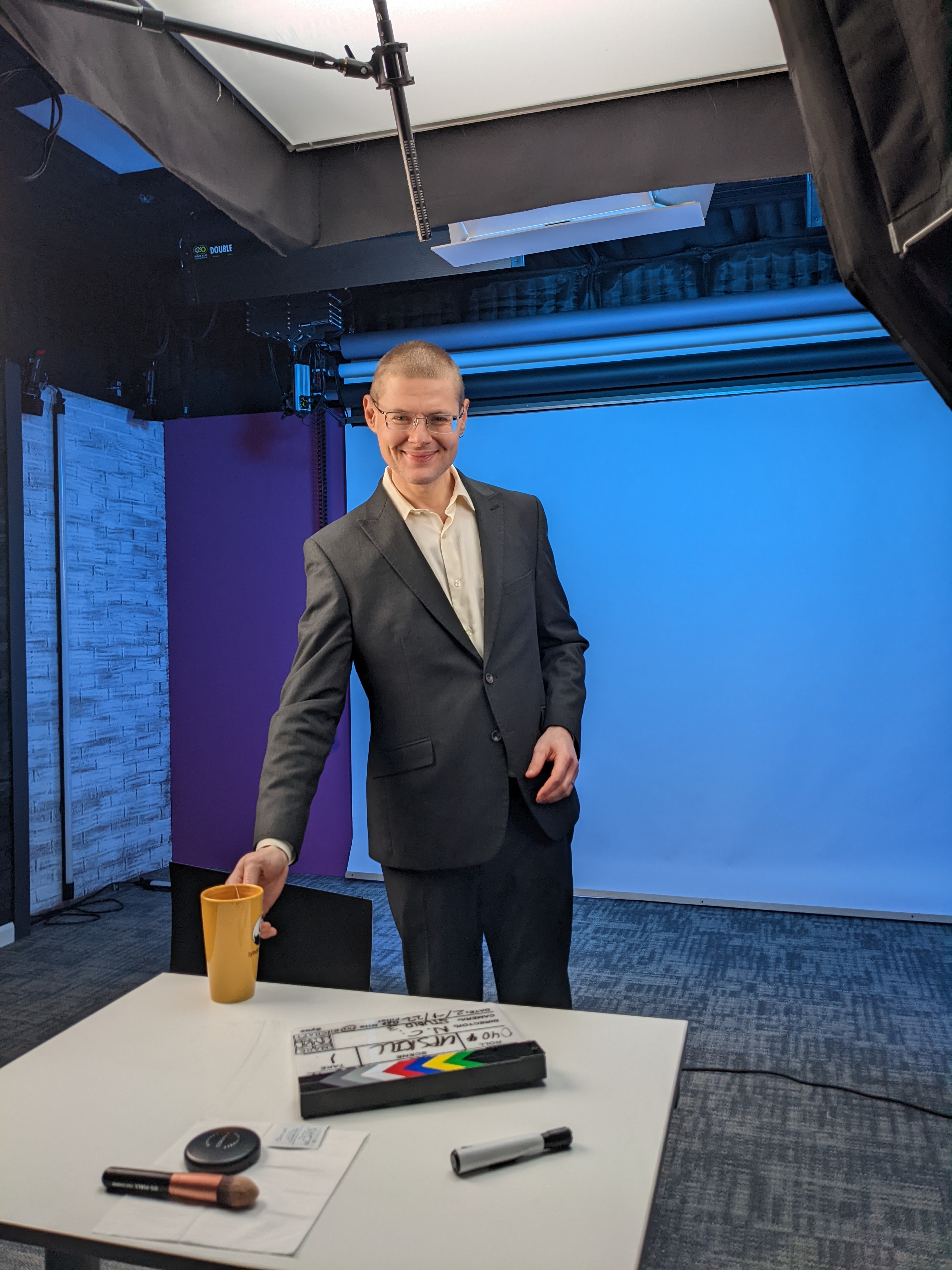 Photo of Dr. Gleb while filming online courses at Madecraft 