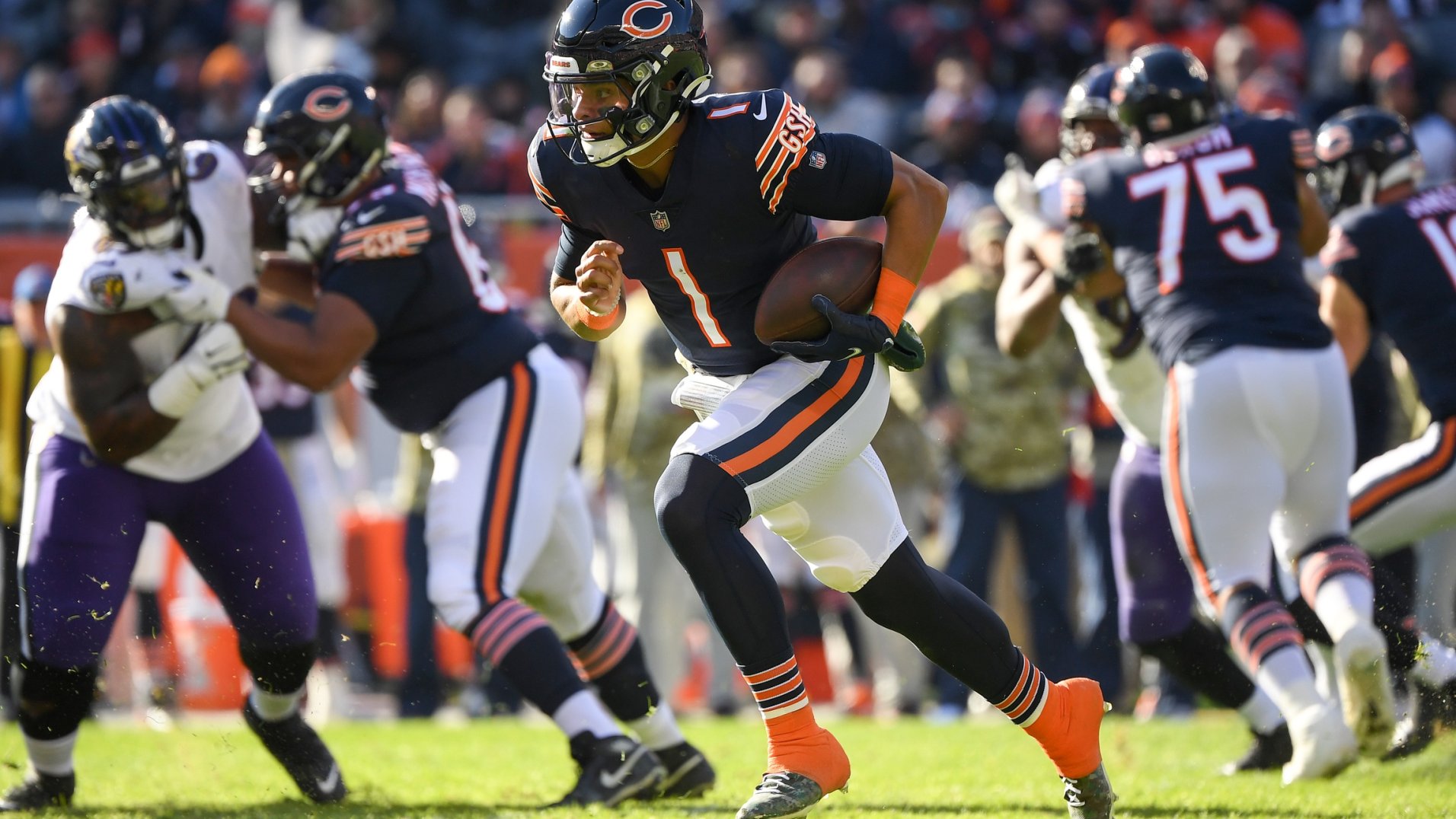 Best Late-Round Fantasy QB, Superflex Rankings, CFB Preseason ...