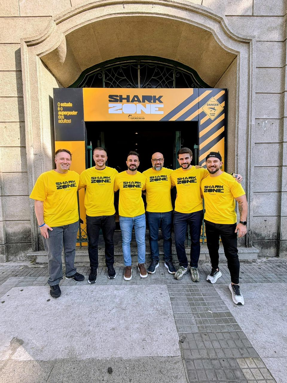 Entrada do SharkZone