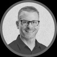 Photo of Chad Harvey