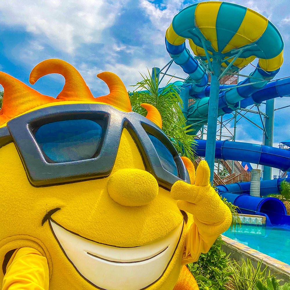 FREE Admission for Dads Next Sunday! Splashway Waterpark