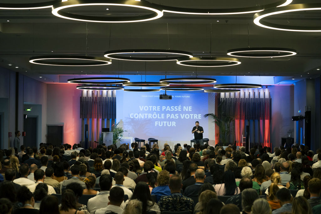 Affichez les images pour voir cette photo