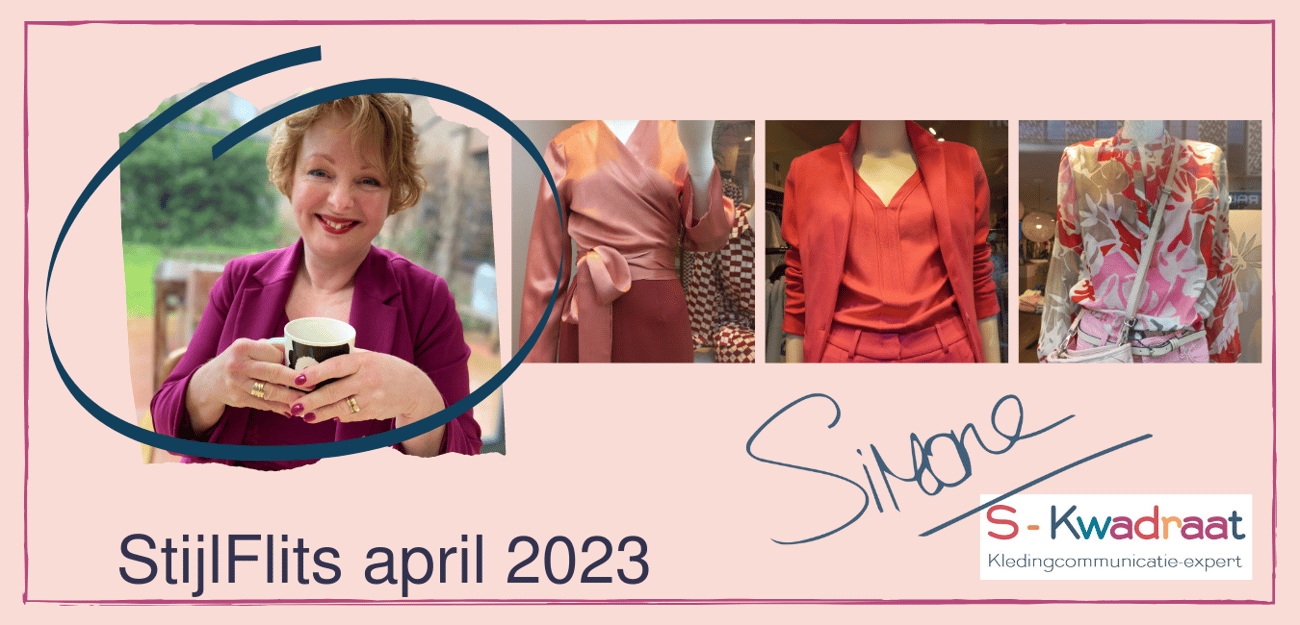 Desk with Two Chairs