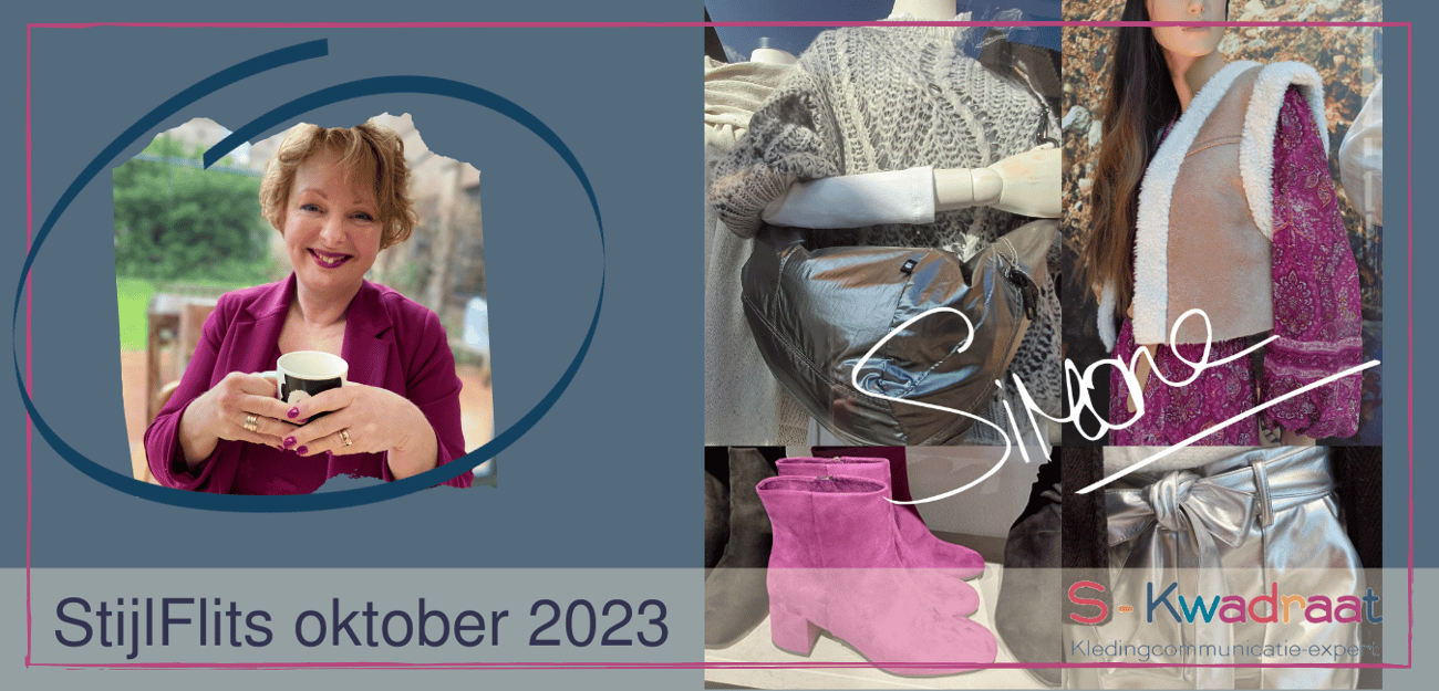 Desk with Two Chairs