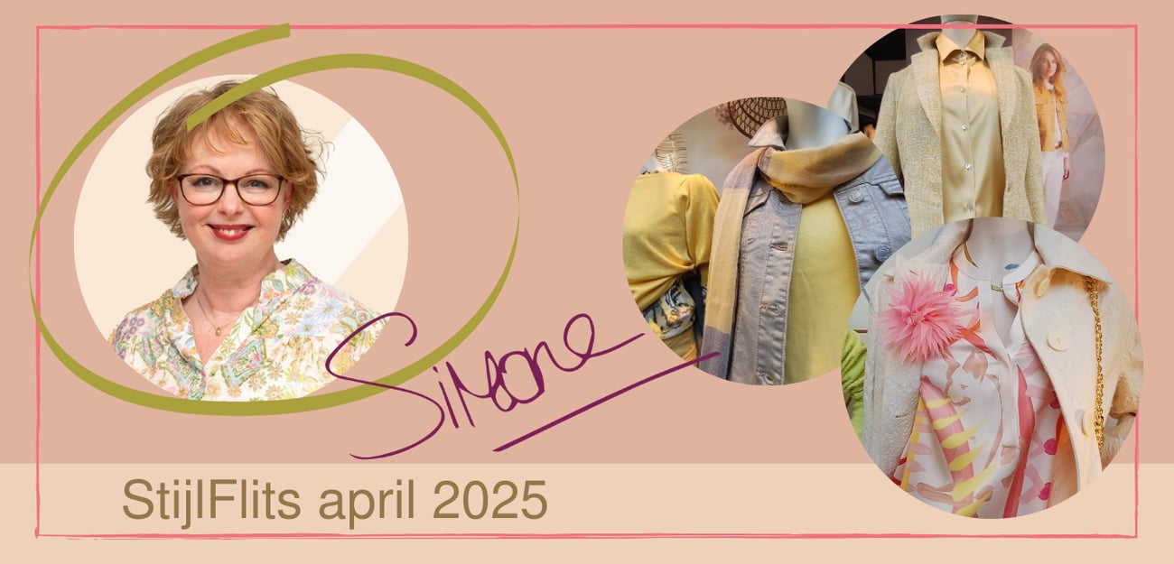 Desk with Two Chairs