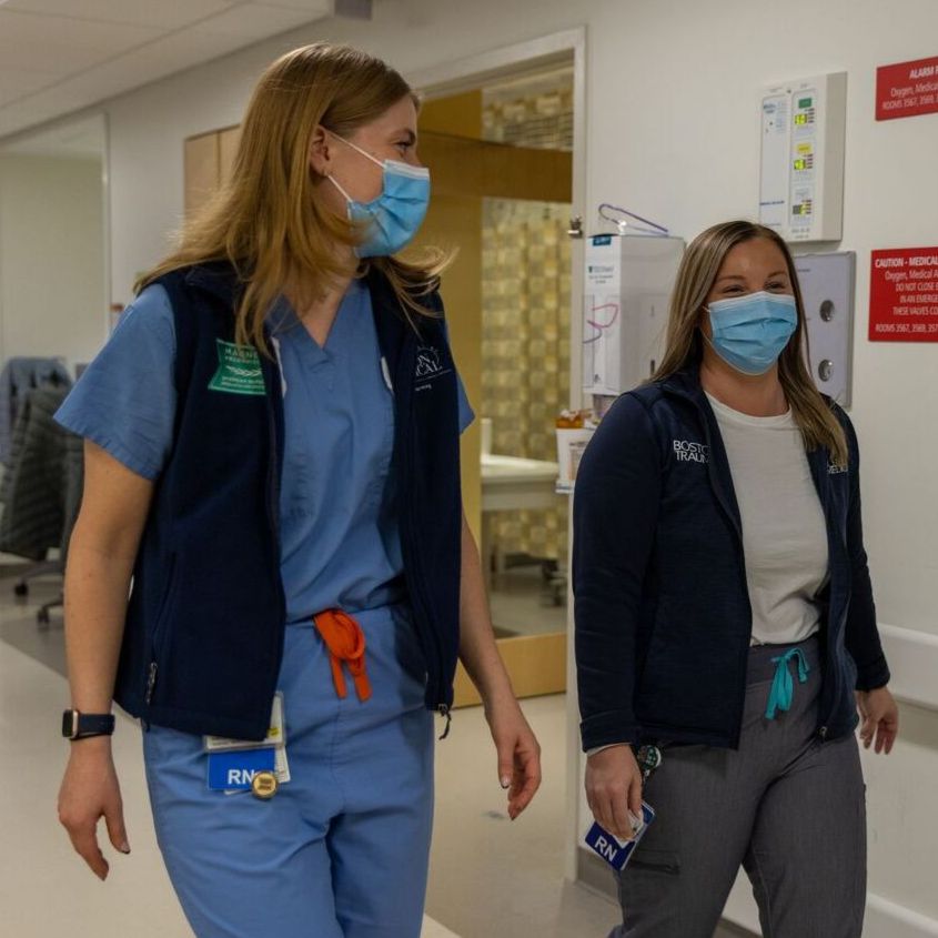 De anplwaye fi k ap mache