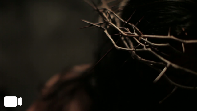 crown of thorns on Jesus' head