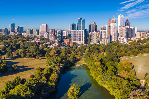 Atlanta skyline with traffic