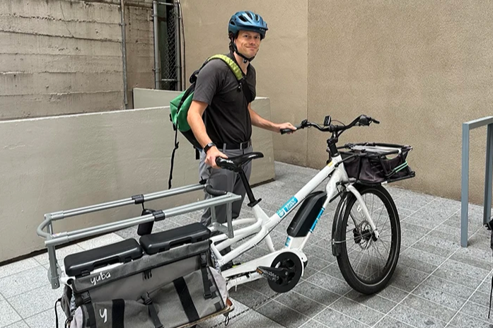 Atlanta skyline with traffic