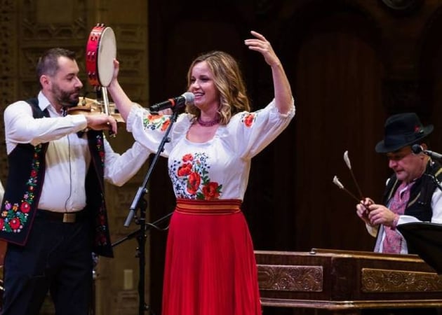 musicians perform