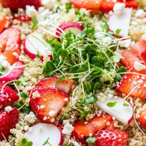 Quinoa With Arugula, Strawberries, and Feta