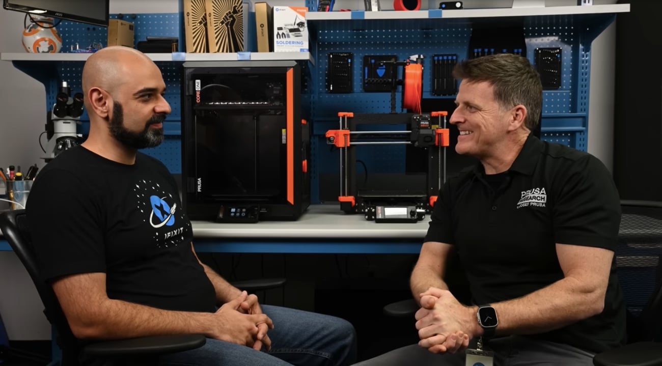 Shahram chats with Alan Puccinelli from Prusa about their shift towards "Open Community License" 3D printing