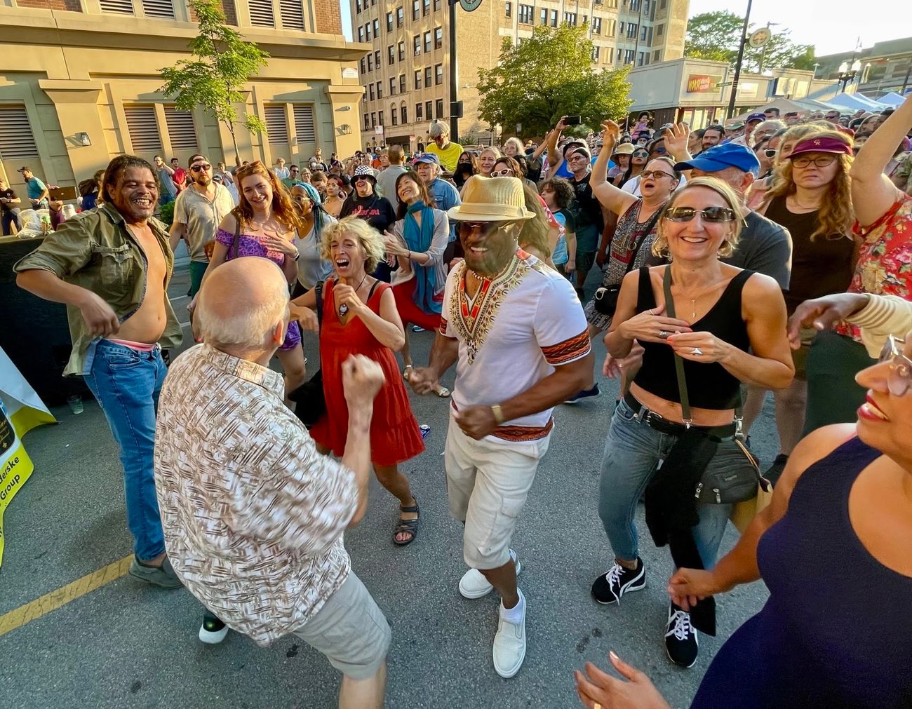 (Glenwood Avenue Arts Fest) 