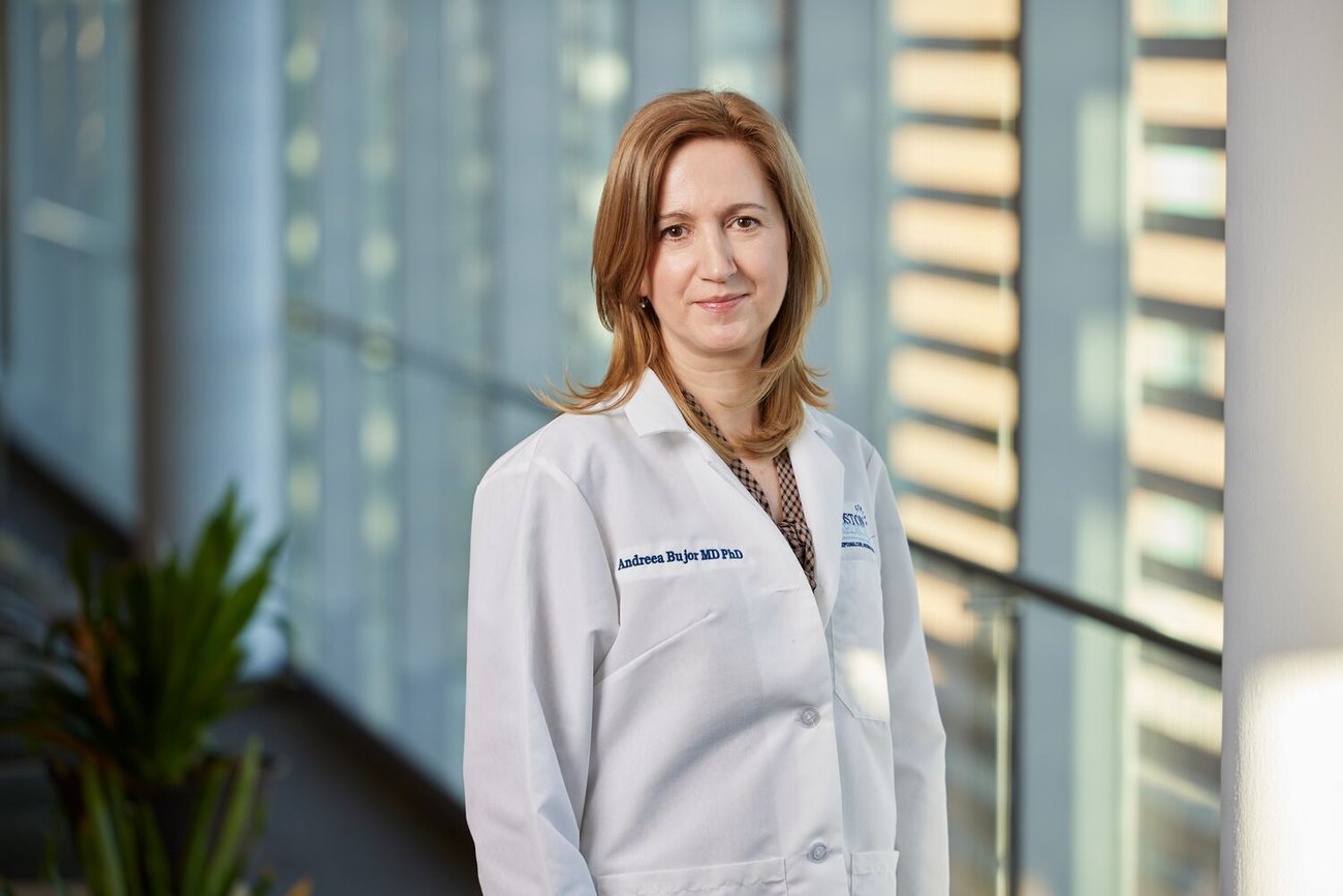 Dr. Andreea Monica Bujor