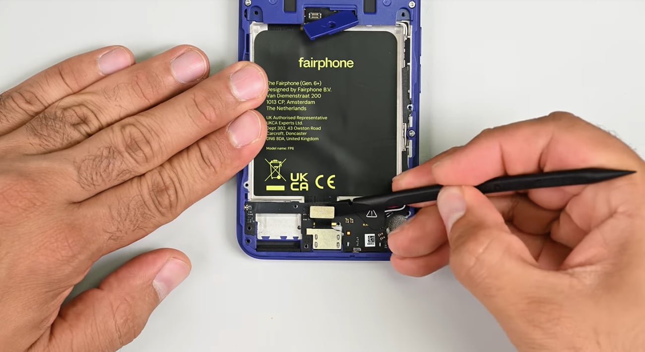Getting into the Fairphone 6+ speaker and USB-C port.