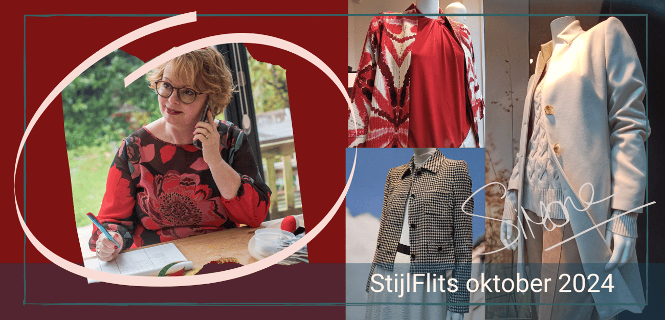 Desk with Two Chairs