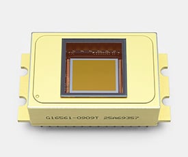 InGaAs area image sensor