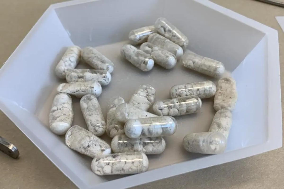 Nitazene capsules in a tray