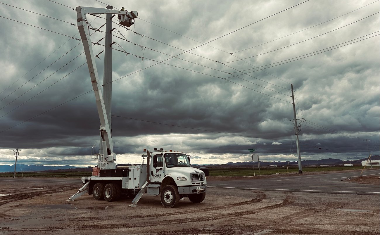 photo submitted by Justin Mann - Bucket truck in the storm