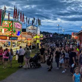 county fair food vendors and crowd