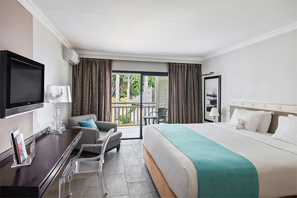 Hôtel LUX* Saint Gilles 5*