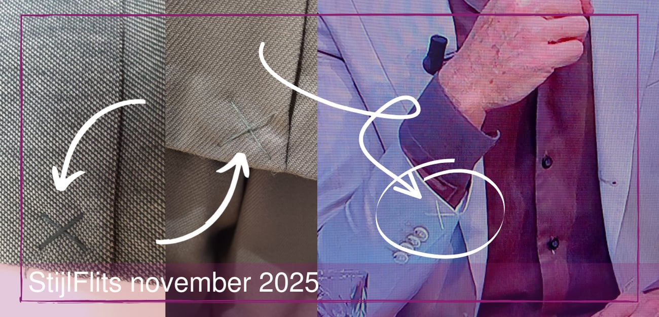 Desk with Two Chairs