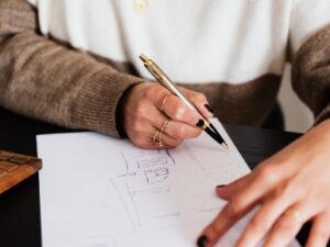 How to Create a DIY Floor Plan for Moving