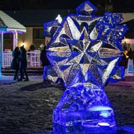 ice sculpture of snowflake at ice bar
