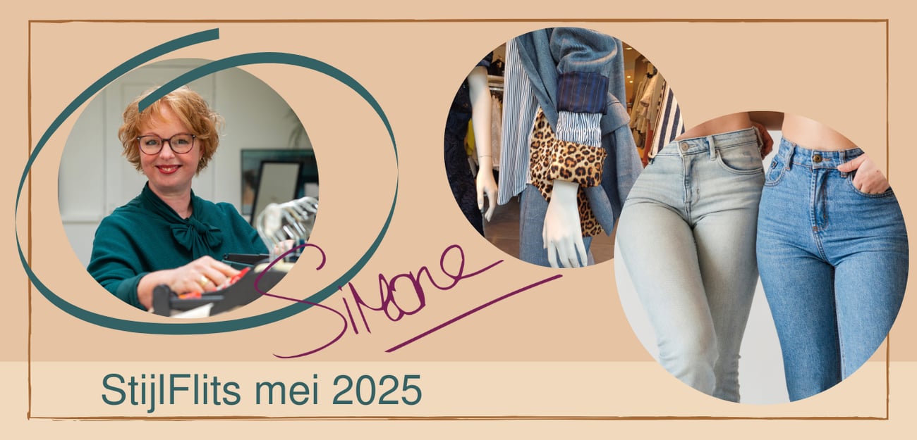 Desk with Two Chairs