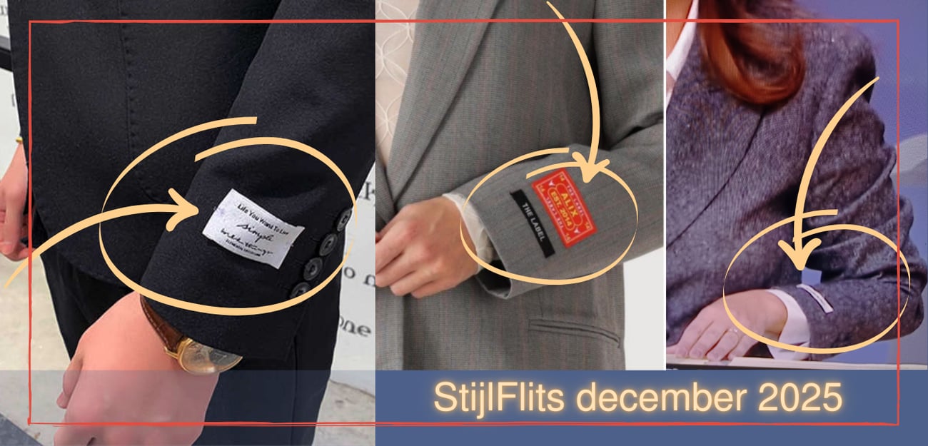 Desk with Two Chairs