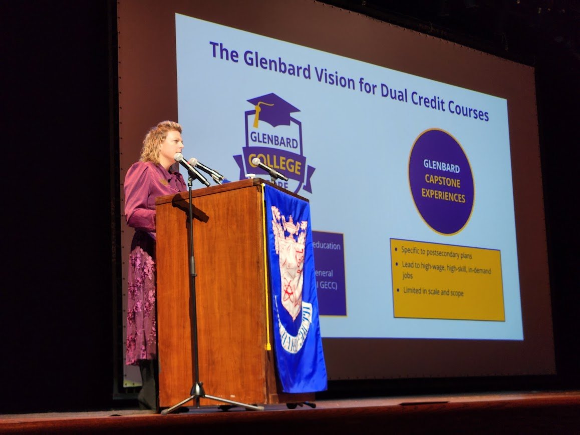 A presenter at Glenbard High School SOAR Conference
