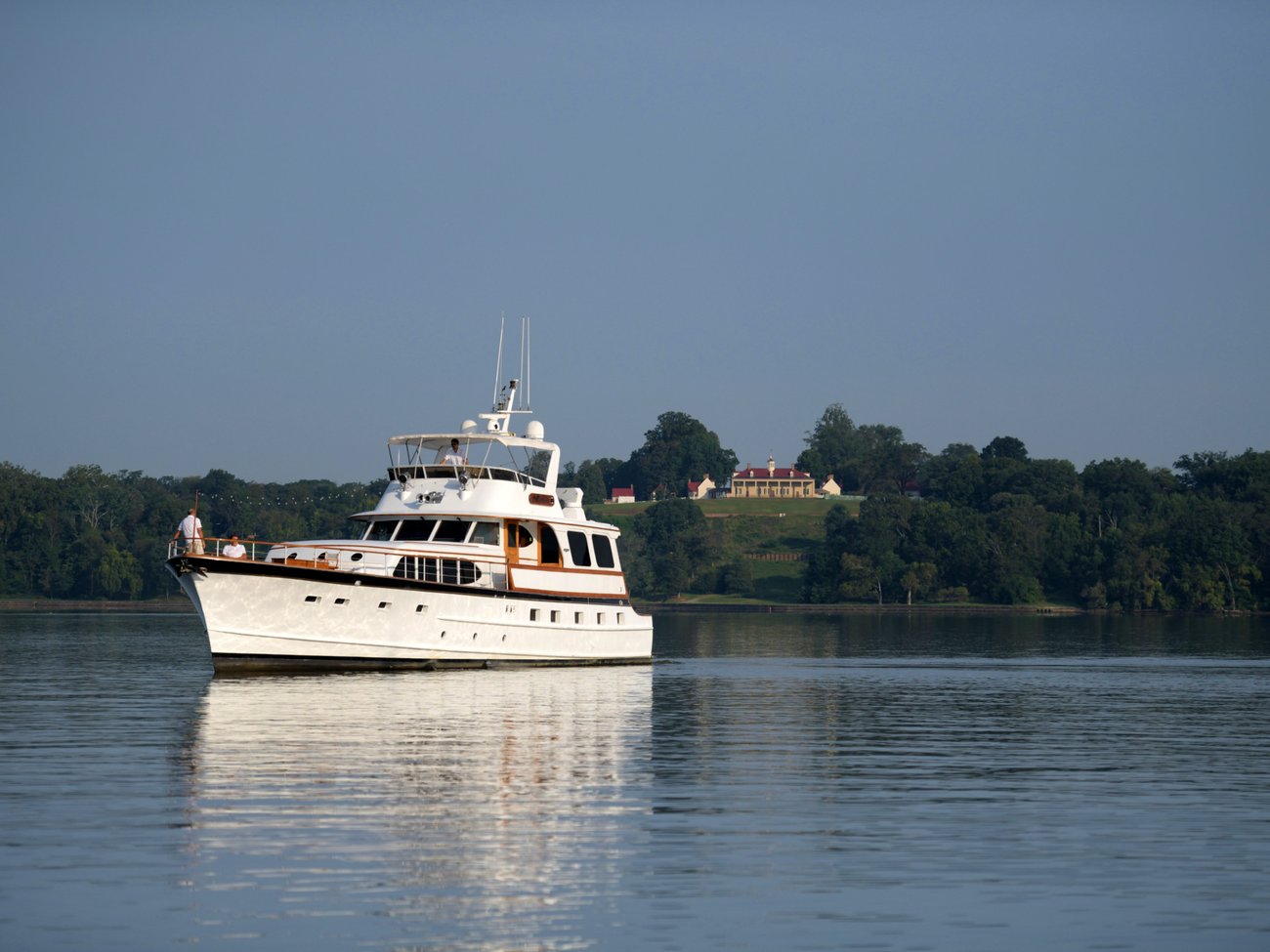 Mount Vernon Presidential Yacht Retreat