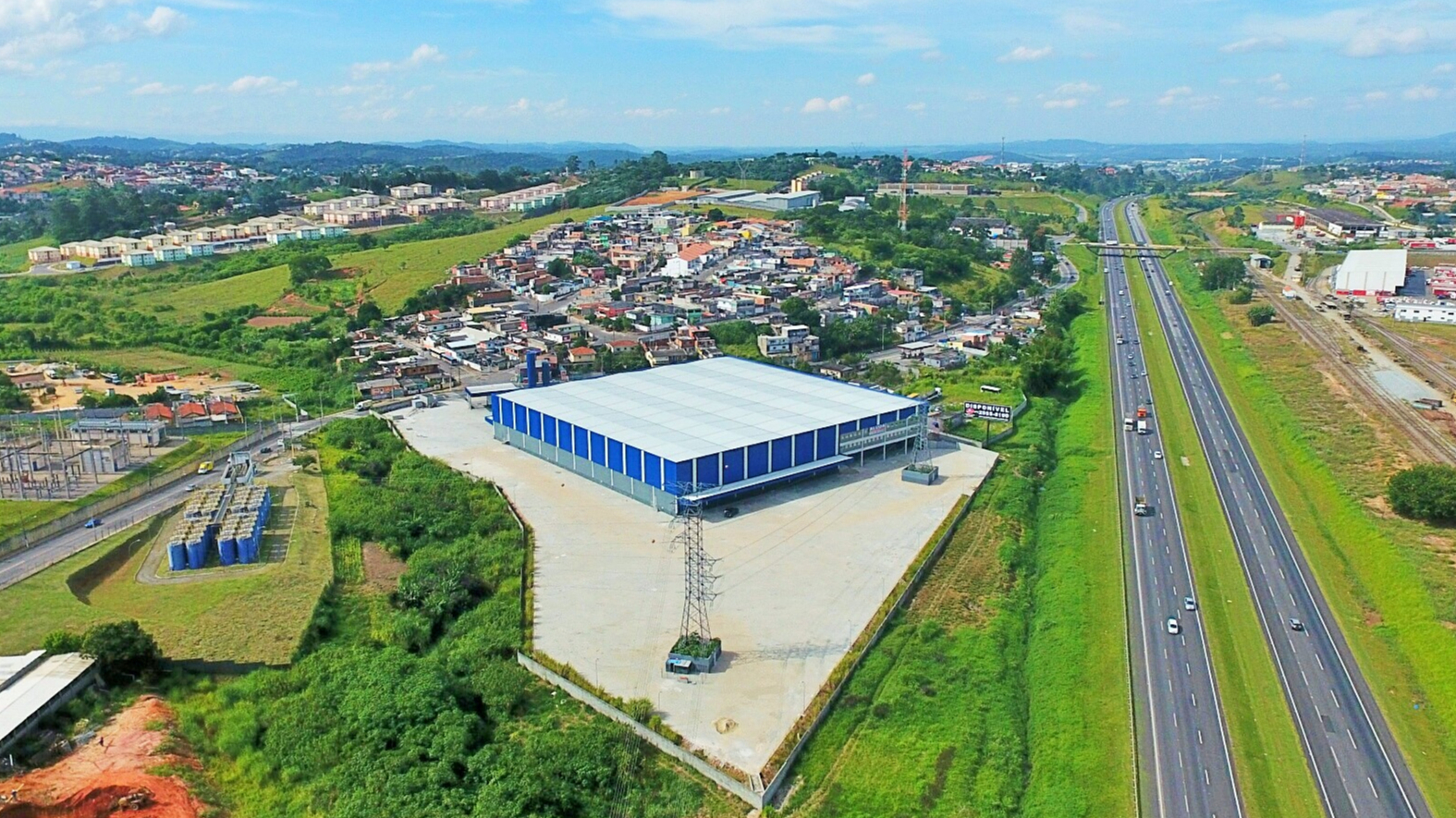 galpão administrado pela sp imoveis em itaquaquecetuba