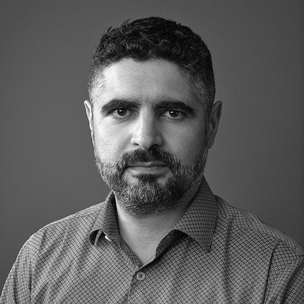 Luigi M. De Luca