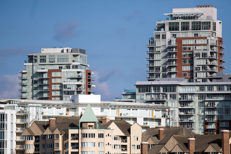 Victoria rental listing prices way up since just last fall